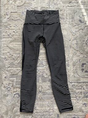 lululemon athletica Black and White Striped High-Waist Leggings 7/8 length